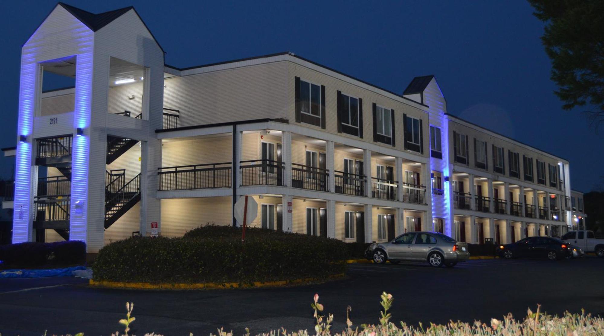 Days Inn By Wyndham Marietta-Atlanta-Delk Road Exterior foto